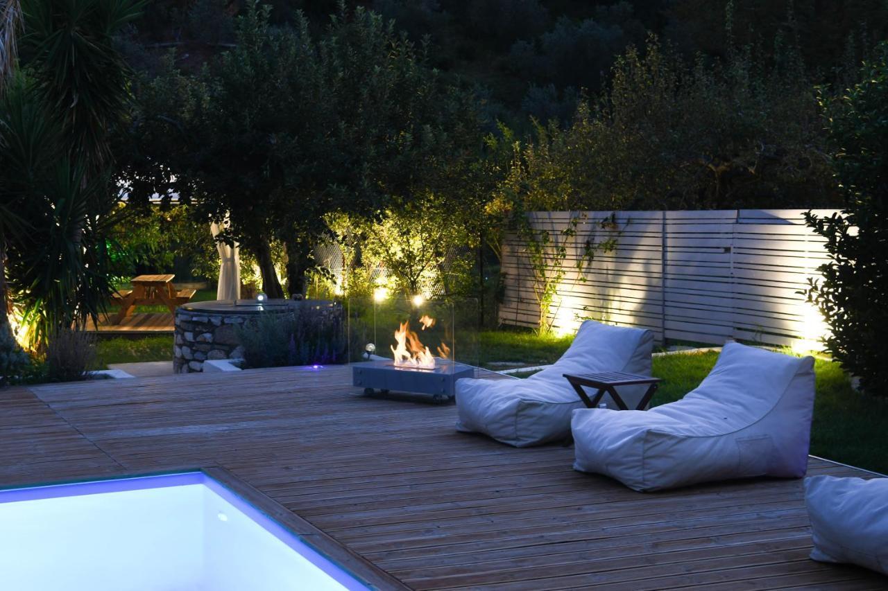 Serenity Luxury Villa, Skiathos Агия Параскеви Екстериор снимка